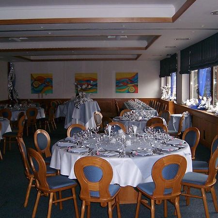 Hotel - Reweschnier Kusel Екстериор снимка