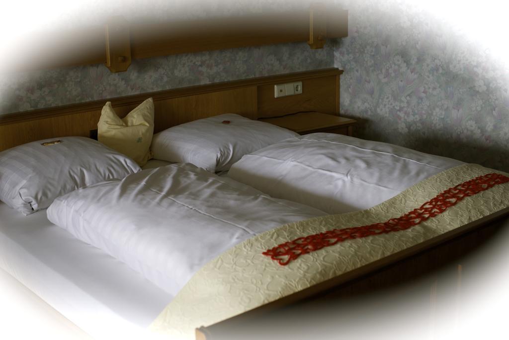 Hotel - Reweschnier Kusel Екстериор снимка
